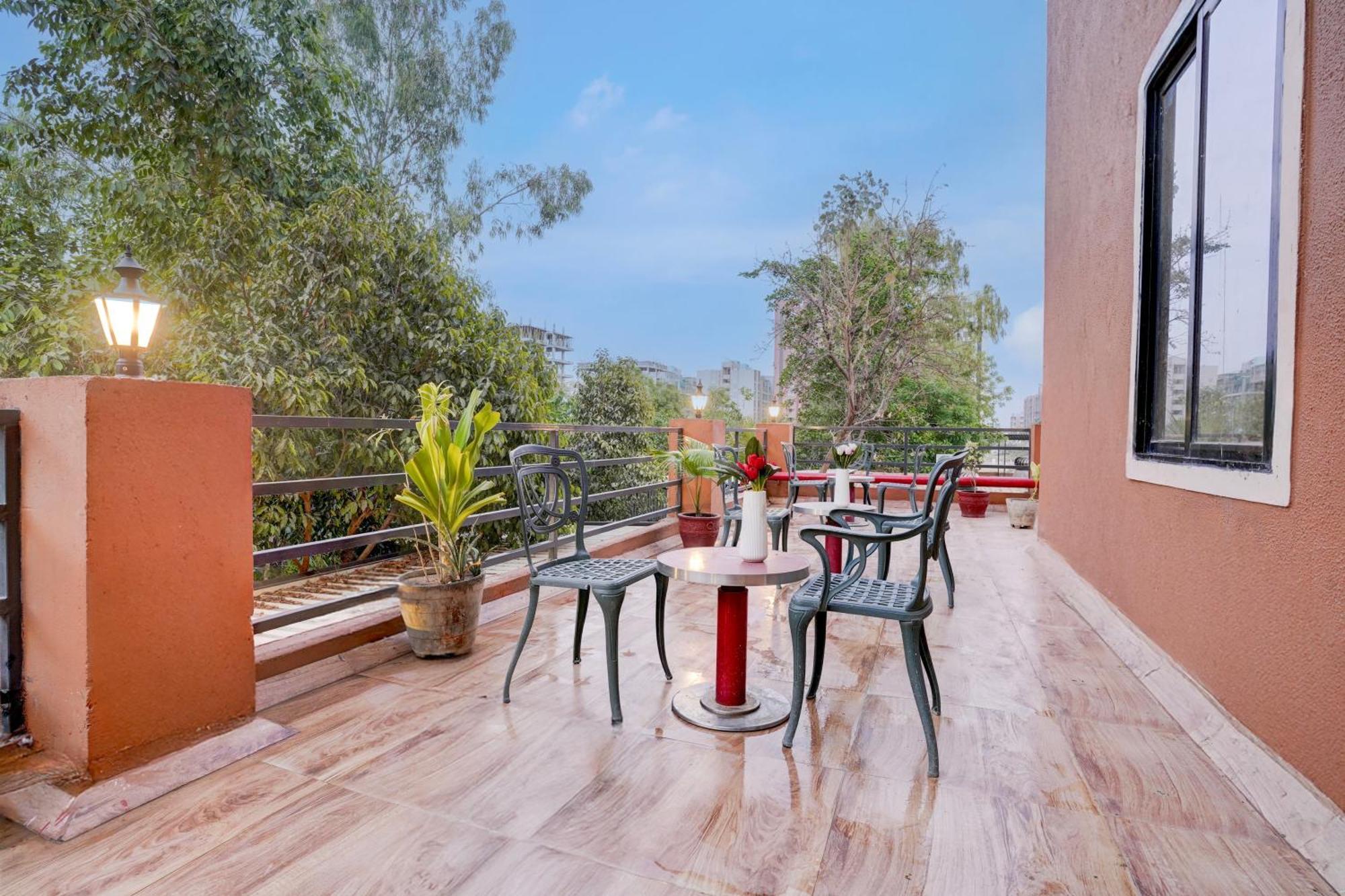 גנדהינאגר Palette- Siddharth Inn מראה חיצוני תמונה